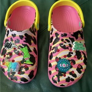 Classic Grade School Girls Crocs